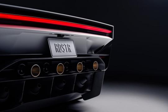 Tesla-ն ներկայացրել է նոր Roadster սուպերմեքենան